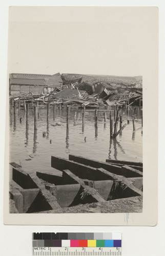 Waterfront. [Damage along wharves.]