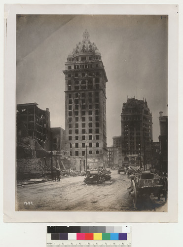 [Call Building. From Third St. looking toward Market, Geary and Kearny Sts. No. 1229.]