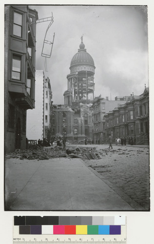 [City Hall. From Fulton St., between Larkin and Polk.]