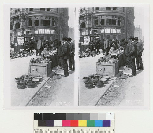 [Relics vendors at Flood Building, Market St. at Powell. No. 939.]