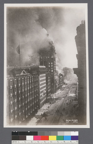 [View west on Market St. Palace Hotel, left; Call Building burning, center.]