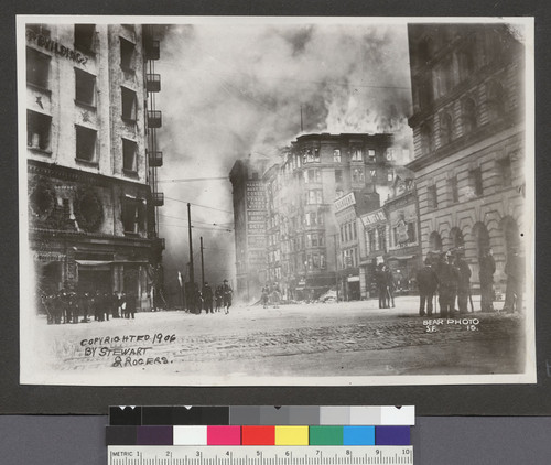 [Winchester House burning on Third St. at Stevenson, south of Market St. Hearst Building, left; base of Call Building, right.]
