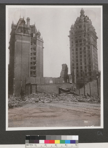 [Mutual Savings Building (left) and Call Building (right). From Geary St.?]