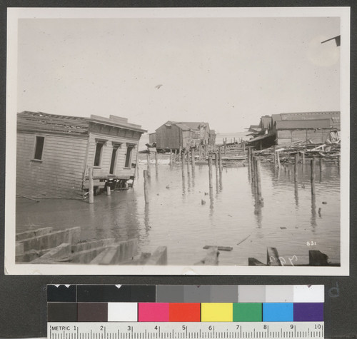 [Damage to piers at waterfront. Hunter's Point?]