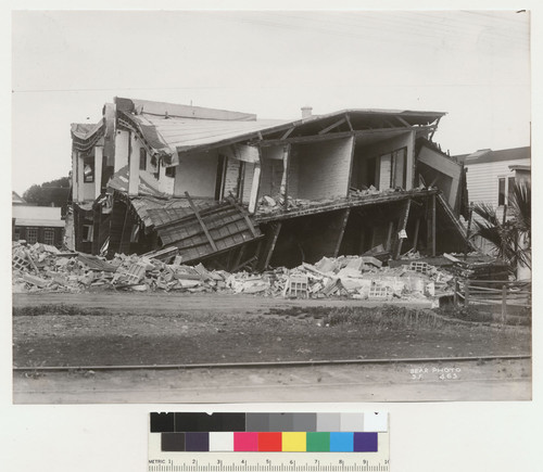 [Ruins of apartment house? Unidentified location.]
