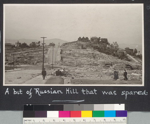 A bit of Russian Hill that was spared. [Looking north along Jones St. from Nob Hill.]