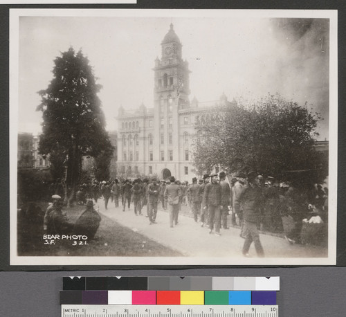 [Chinese crowds in Portsmouth Plaza during fire. Prior to burning of Hall of Justice, center.]