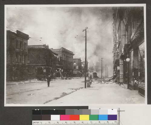 [View of fire down Third St. from Stevenson, south of Market St.]