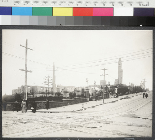 California & Powell Streets. [Ruined grounds of Mark Hopkins Institute of Art, Nob Hill.]