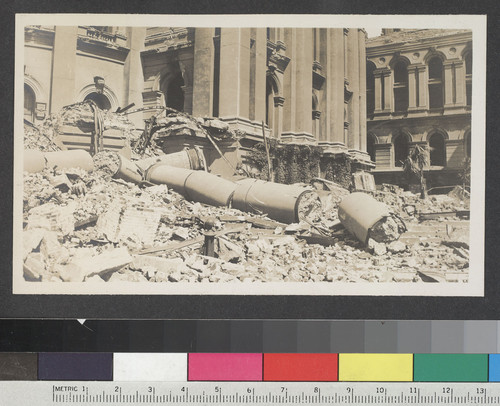 [Ruins of City Hall, San Francisco.]