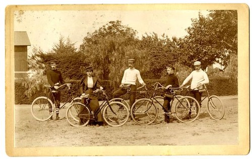 [Sinsheimer siblings with bicycles]