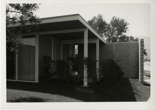 Racquet Club Cottages West