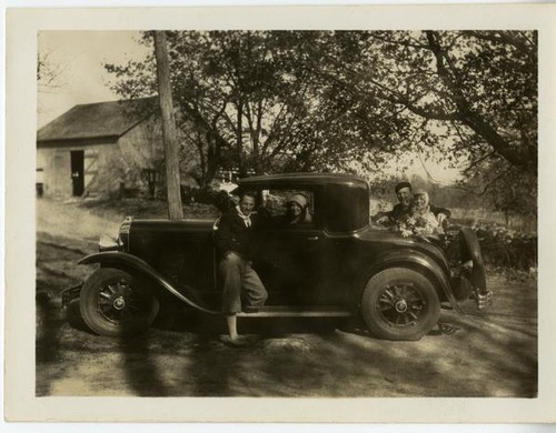 Shirazi, Kathleen [Goddard] and Ali, Elsie and Gertrude Church, Karin Brorsson, Ernst R-thig, and Hashim Hossain, 1930