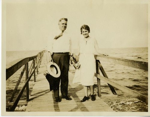 Carr, Helen S. and John Lyons, Chesapeake Beach, 1931