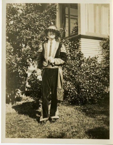 Goddard, Kathleen and unidentified, c. 1928