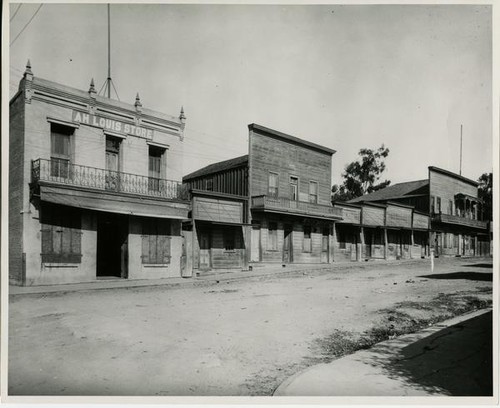 AH Louis Store c. 1900-1910 (800 Palm St.)