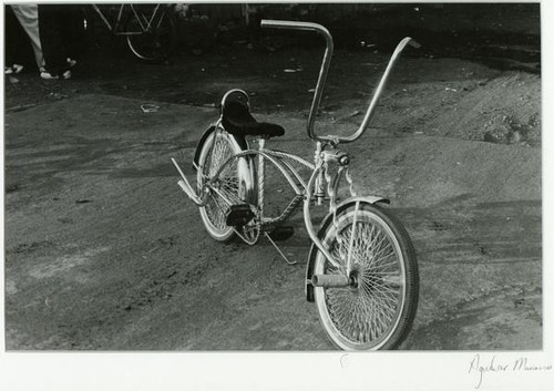 [Low-rider bicycle]