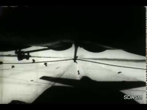 BD-0052 St Louis 10 McDonnell F-101 Tailhook Tests