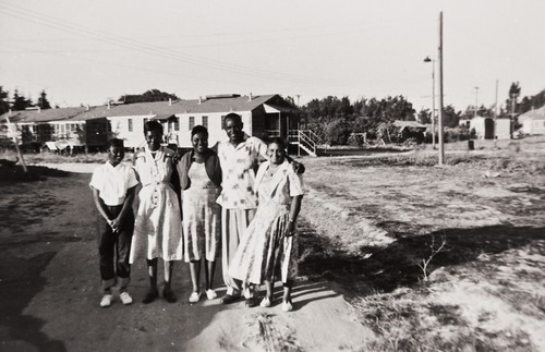 Mary Wilson, Mary Ann Collins, Vera Wilson, Clarence Battle and Anna Battle