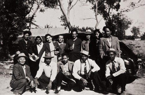 Guadalupe Park : 1946 ; among those present: Estar Campbell, M. and Steve Brown, Lonnie Hamilton, Arthur J. Brown, Ernest Black, Tommie Brown and Ernestine Black