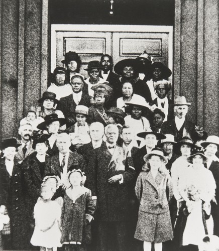 Rally at St. Paul Baptist Church, Oxnard : Sunday, March 23, 1919 ; Reverend J. D. Pettigrew, front row center; Reverend William Miedema, immediately behind him to the left