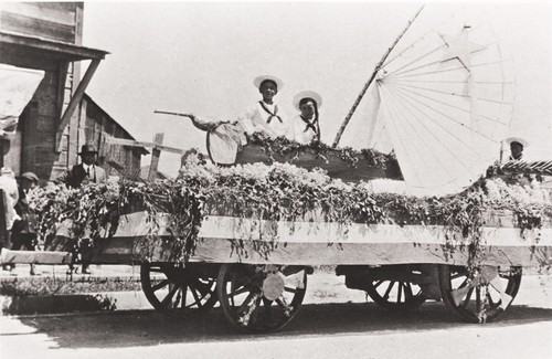 Paul Kurokawa and unknown person, Palm Street, San Luis Obispo : Fourth of July Float : 1918
