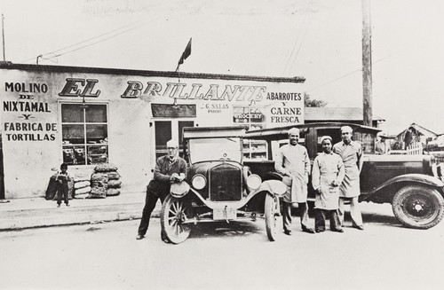 El Brillante Market, S. Ojai Street, Mike Luccia, Joe Diaz, Juan Salas-proprietor and Joe Preciado