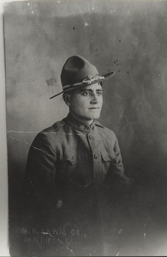 World War I Hispanic soldier