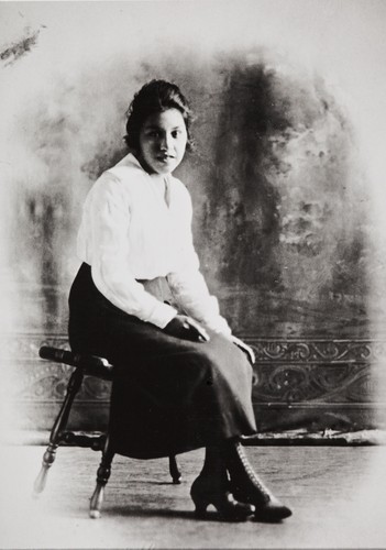 Sally Ortega, daughter of Antonio María and Isidora Ortega : ca. 1915