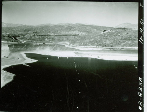 Aerial view of Puddingstone Lake and Frank G. Bonelli Regional Park