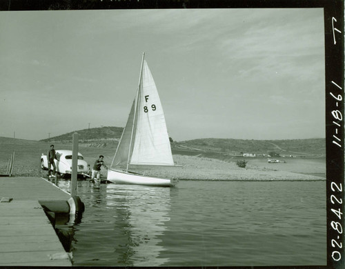 View of boat launching from Puddingstone Lake at Frank G. Bonelli Regional Park