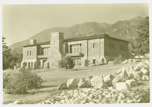 View of the William D. Davies Memorial Building at Charles S. Farnsworth Park