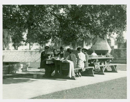 View of the Oak Tree picnic area at Arcadia Community Regional Park