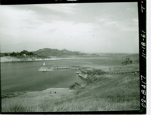 View of Puddingstone Lake at Frank G. Bonelli Regional Park