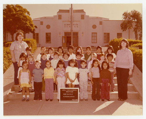 Kindergarten class photo of Loma Vista School, Whittier, California