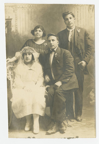 Florencio Belhouse and Remigia J. Belhouse's wedding portrait