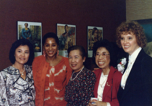 Marla Gibbs with Library Administrators