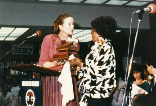 County Librarian Presents Sallie Martin with a Gift at African American Living Legends Program