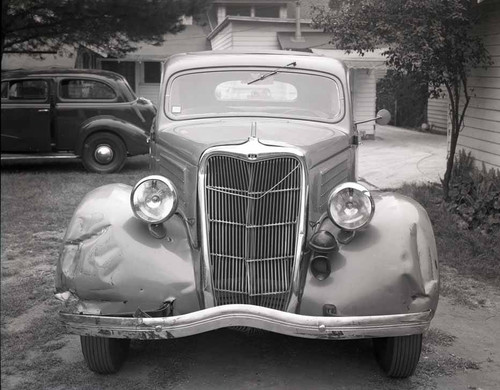 Ford V8 with Damage