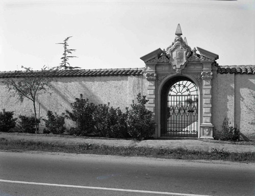 Gateway to Sunnyside Mausoleum, Long Beach, California