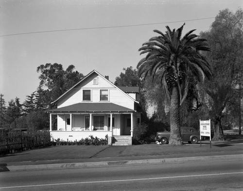 Altadena Veterinary Hospital