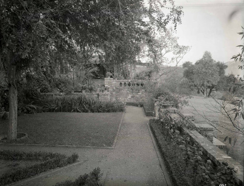 Garden Walkway