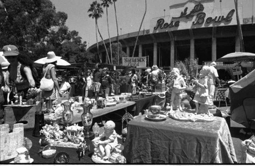 Rose Bowl Flea Market, 1977