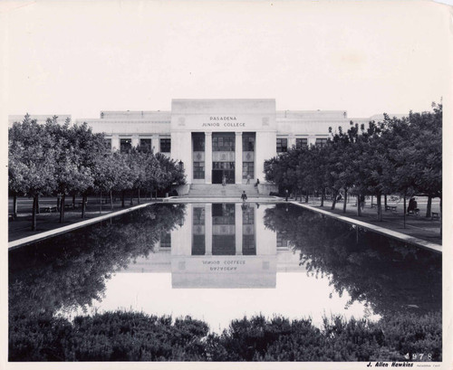 The Reflecting Pool, Pasadena Junior College