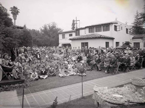 Father Mullane and Large Group