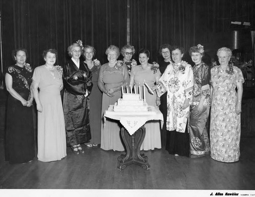 Emblem Club Cake Cutting