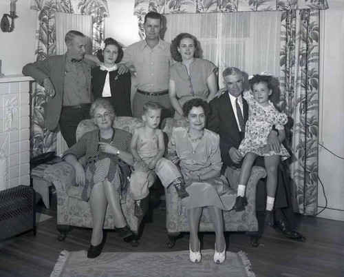 Powers, Mary. Group at Home