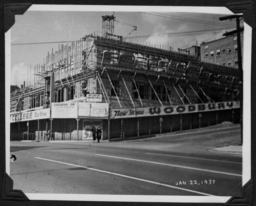 Construction of the Wilshire Boulevard campus