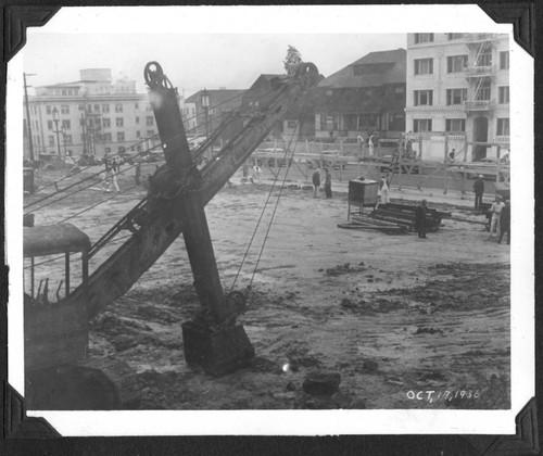 Construction of the Wilshire Boulevard campus