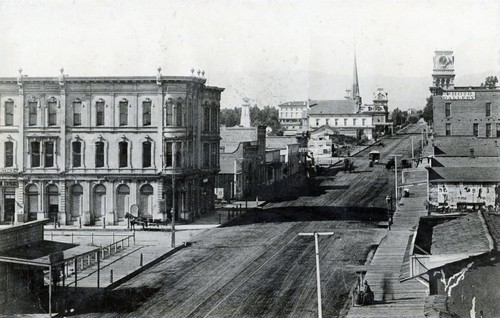 Panoramic, Looking up State Street